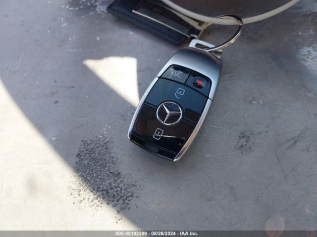 W1KUG8DB2LA587152 Mercedes-Benz S 560