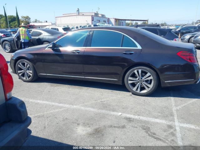 W1KUG8DB2LA587152 Mercedes-Benz S 560