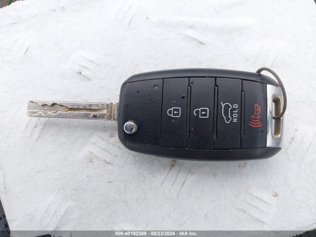 KIA Soul 2016 KNDJN2A22G7277641 Image 11