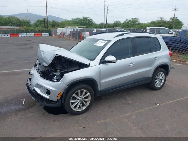 WVGAV7AX2JK002988 Volkswagen Tiguan Limited 2.0t