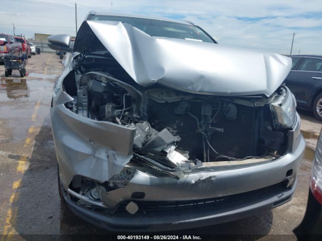 5TDKKRFH8FS060568 Toyota Highlander Xle V6