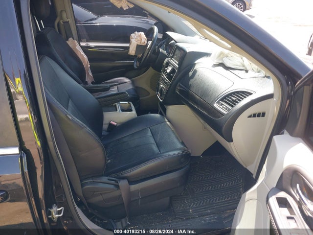 2C4RC1BG6FR617612 Chrysler Town & Country Touring