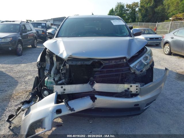 5TDBKRFH3FS120112 Toyota Highlander Le Plus V6