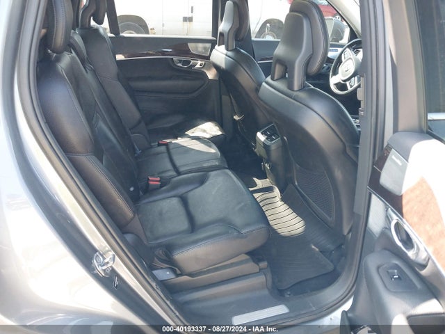 YV4A22PK3G1058025 Volvo Xc90 T6 Momentum