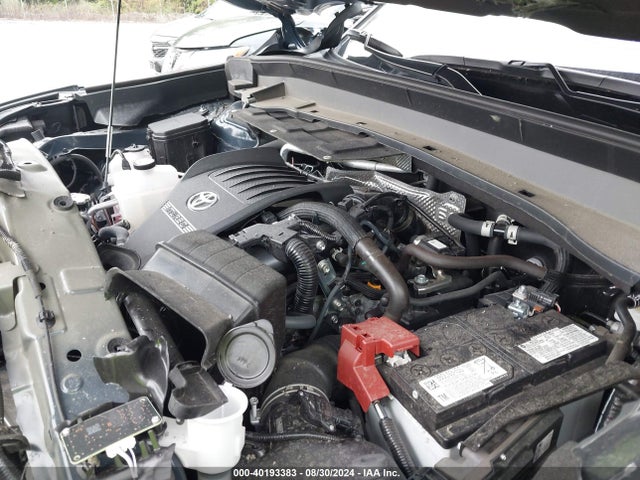 Toyota Grand Highlander Limited 2024 5TDAAAB59RS044542 Image 10