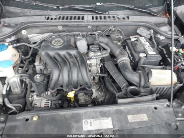 3VW2K7AJ0FM277270 Volkswagen Jetta 2.0l S