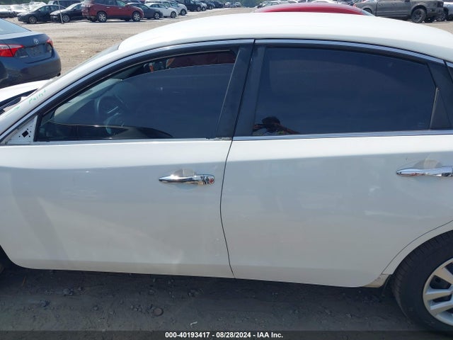 Nissan Altima 2.5 S 2016 1N4AL3AP3GN367146 Image 15