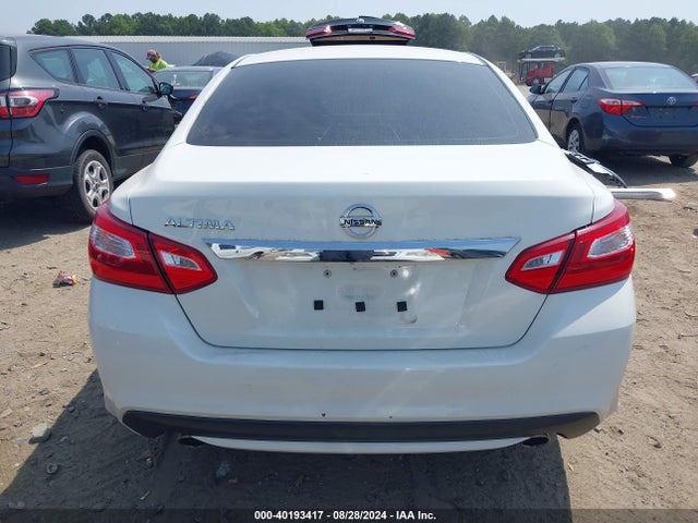 Nissan Altima 2.5 S 2016 1N4AL3AP3GN367146 Image 17