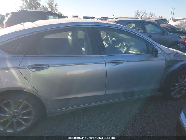 2017 Ford Fusion Se მანქანა იყიდება აუქციონზე, vin: 3FA6P0HD8HR312324, აუქციონის ნომერი: 40193418