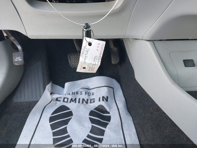 Toyota Prius Three 2015 JTDKN3DU6F1915737 Image 11