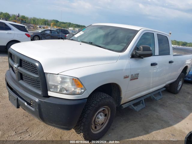 3C6TR5HT4JG411498 RAM 2500 Tradesman  4x4 8' Box