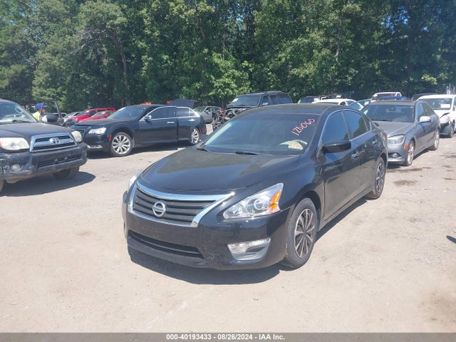 Nissan Altima 2.5 S 2015 1N4AL3AP5FC120060 Image 2