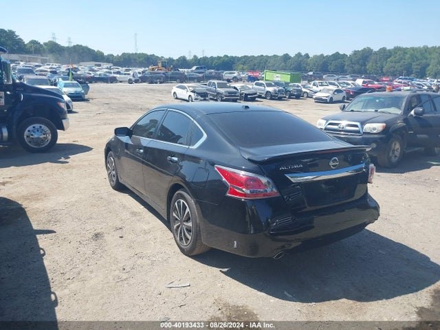 Nissan Altima 2.5 S 2015 1N4AL3AP5FC120060 Image 3