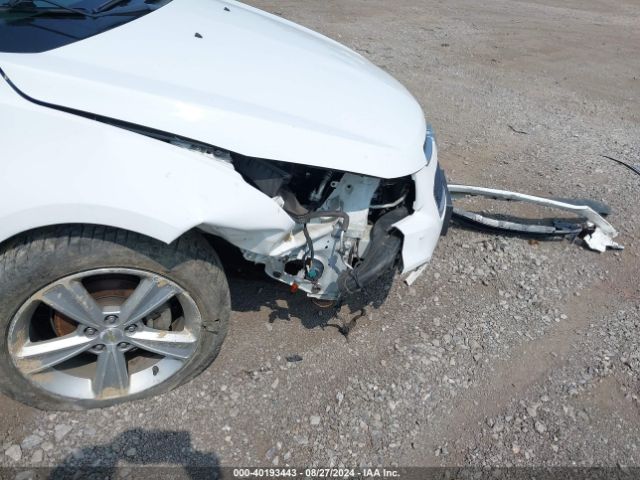 1G1PE5SB8F7230566 Chevrolet Cruze 2lt Auto