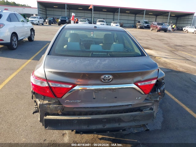 Toyota CAMRY LE 2015 4T4BF1FK1FR458509 Image 17