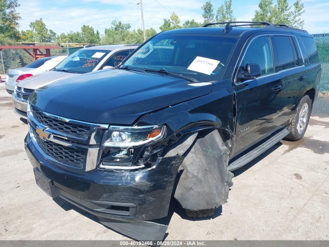 Chevrolet Tahoe Lt 2017 1GNSKBKC4HR113406 Image 2