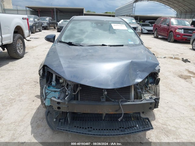 Toyota COROLLA SE 2018 5YFBURHE6JP785245 Image 11