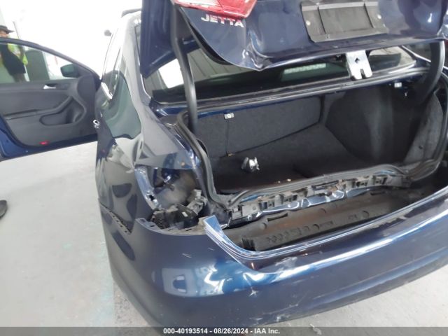 3VW2K7AJ6EM395757 Volkswagen Jetta 2.0l S