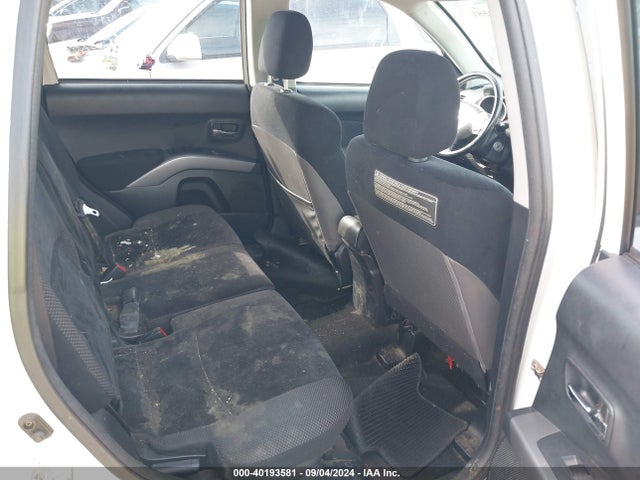 2011 MITSUBISHI OUTLANDER JA4AS2AW8BU020905 Photo 7