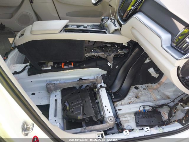 LYV102RK2JB097386 Volvo Xc60 T5 Momentum