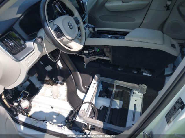 LYV102RK2JB097386 Volvo Xc60 T5 Momentum