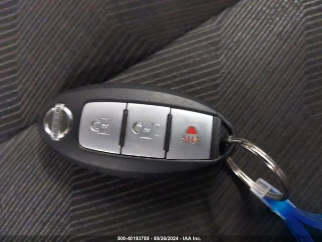KNMAT2MV1GP734984 Nissan ROGUE SV
