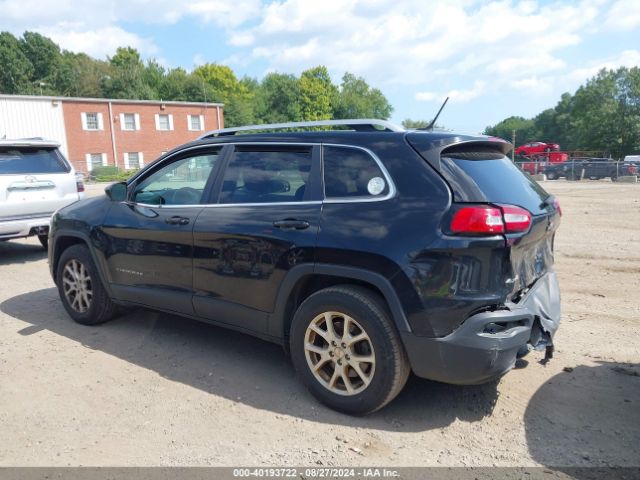 1C4PJMCB6HW556709 Jeep Cherokee Latitude 4x4