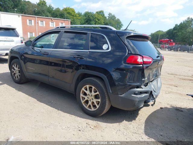 1C4PJMCB6HW556709 Jeep Cherokee Latitude 4x4