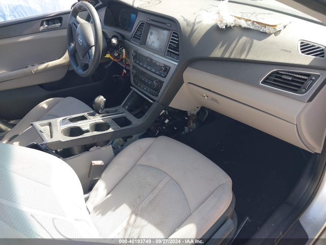 Hyundai SONATA SE 2016 5NPE24AF3GH343358 Image 5