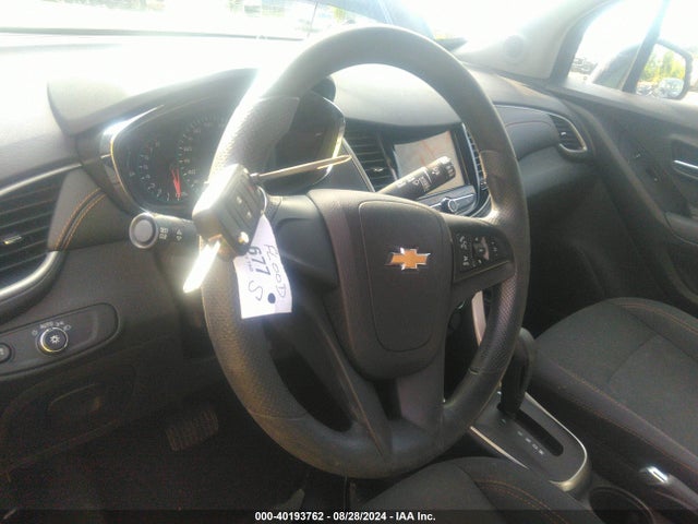 Chevrolet TRAX LS 2018 3GNCJKSB2JL326592 Image 11