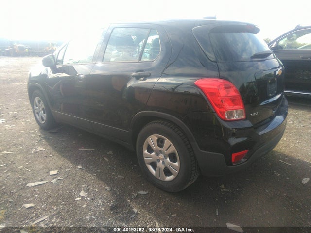 Chevrolet TRAX LS 2018 3GNCJKSB2JL326592 Image 3