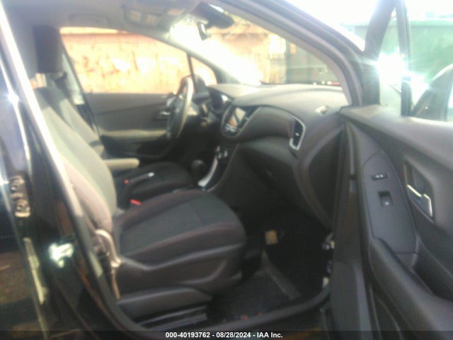 Chevrolet TRAX LS 2018 3GNCJKSB2JL326592 Image 5