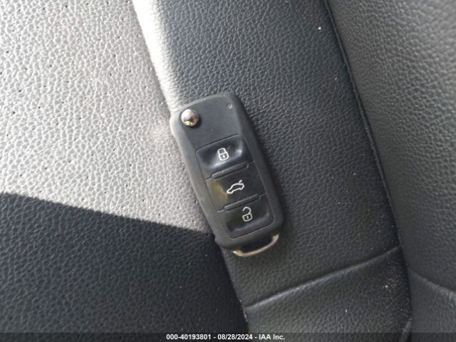 1VWAS7A3XEC035292 Volkswagen Passat 1.8t Wolfsburg Edition
