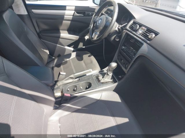 1VWAS7A3XEC035292 Volkswagen Passat 1.8t Wolfsburg Edition