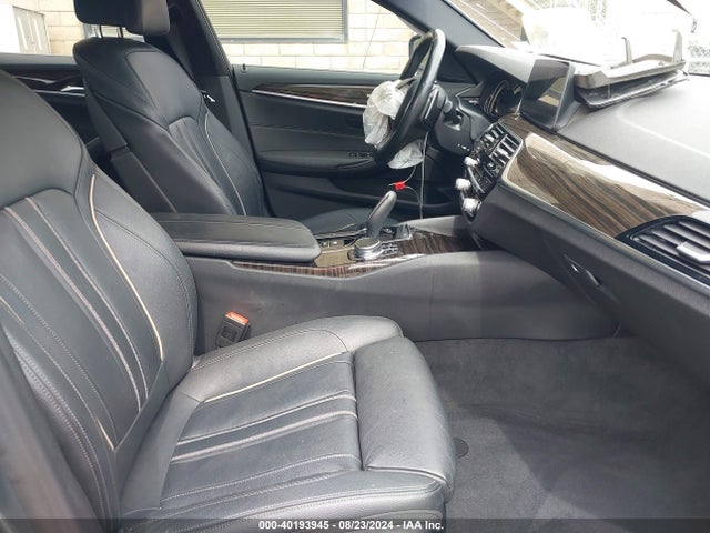WBAJA5C54JWA57354 BMW 530I