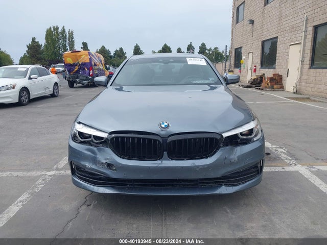 WBAJA5C54JWA57354 BMW 530I