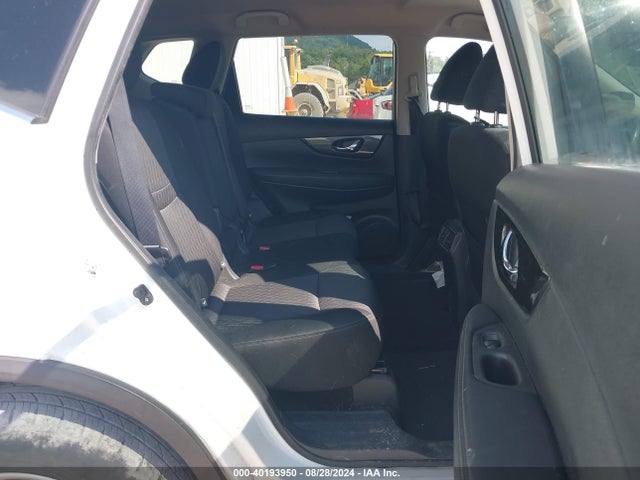 Nissan ROGUE SV 2017 KNMAT2MV2HP531149 Image 8