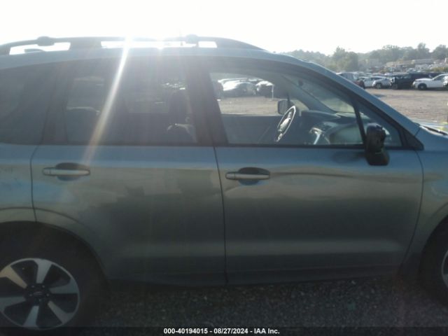 JF2SJAEC3HG806918 Subaru Forester 2.5i Premium