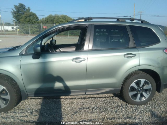 JF2SJAEC3HG806918 Subaru Forester 2.5i Premium