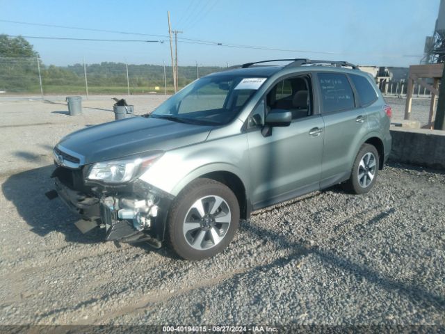 JF2SJAEC3HG806918 Subaru Forester 2.5i Premium