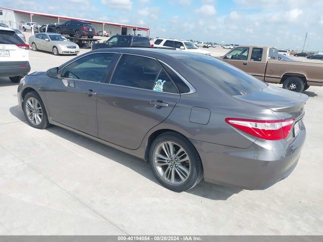 4T1BF1FK4GU227549 Toyota CAMRY SE