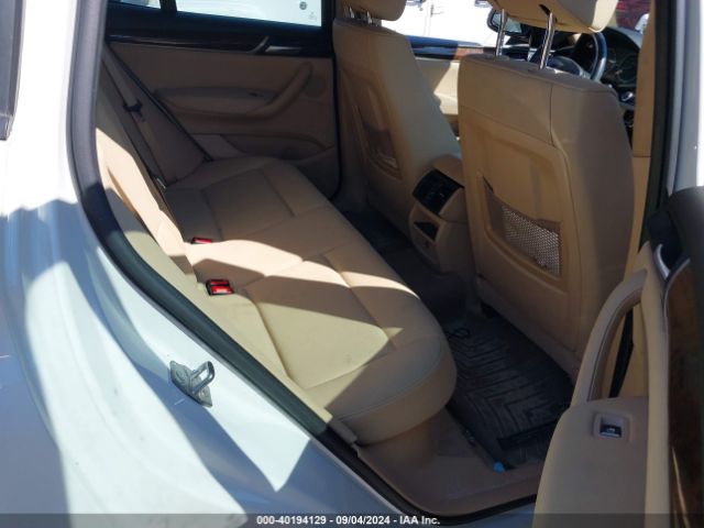 2016 BMW X3 5UXWX9C50G0D65744 Photo 7