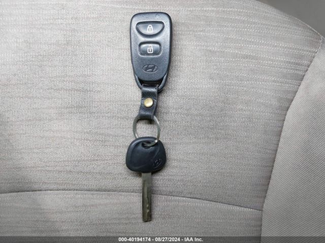KMHCT4AE1HU345673 Hyundai Accent Value Edition