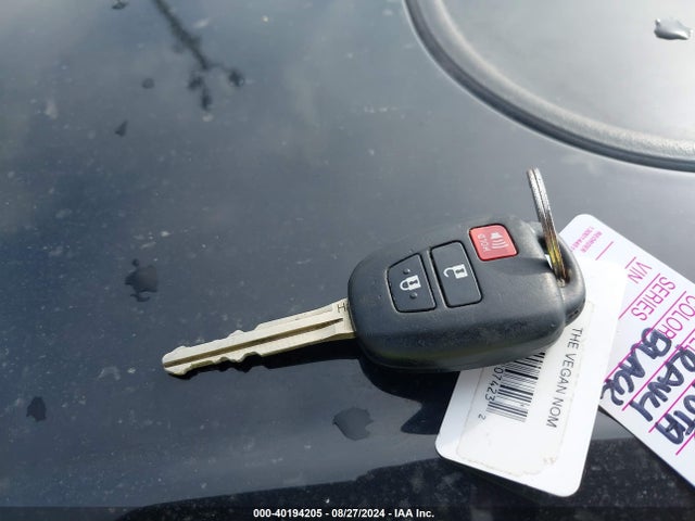 Toyota Rav4 Xle 2018 2T3WFREV6JW447141 Image 11