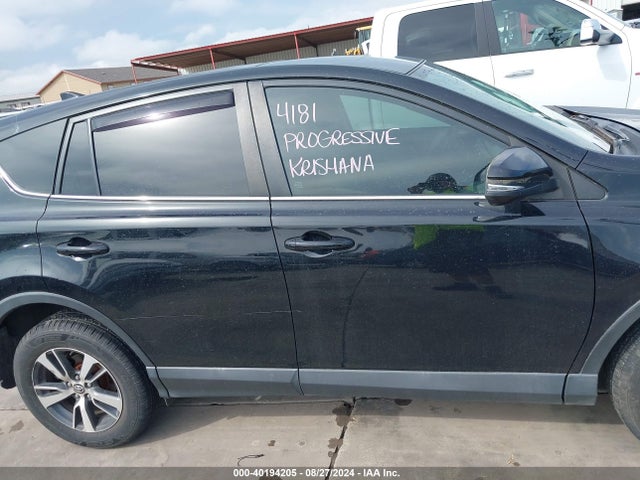 Toyota Rav4 Xle 2018 2T3WFREV6JW447141 Image 13