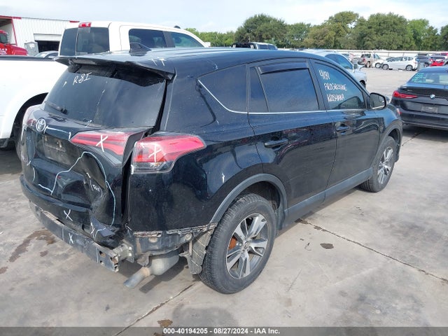 Toyota Rav4 Xle 2018 2T3WFREV6JW447141 Image 4