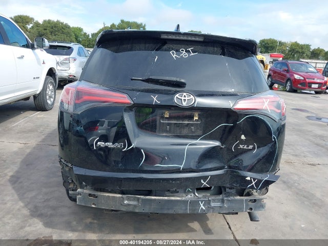 Toyota Rav4 Xle 2018 2T3WFREV6JW447141 Image 6