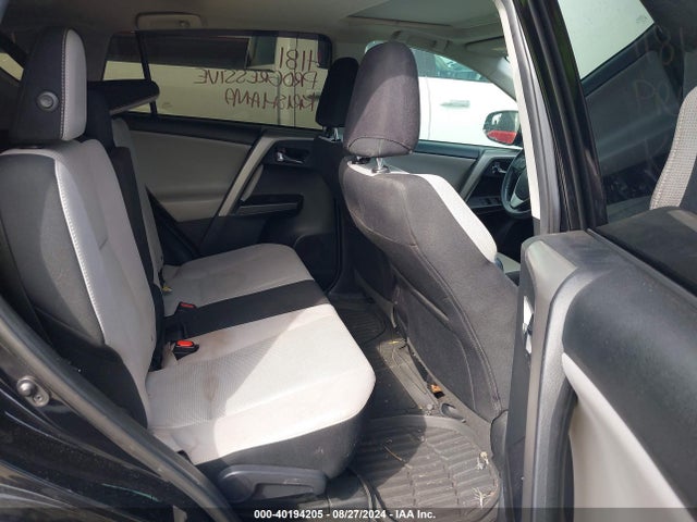 Toyota Rav4 Xle 2018 2T3WFREV6JW447141 Image 8