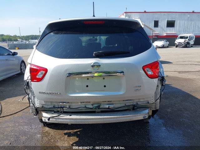 Nissan Pathfinder Sv 2018 5N1DR2MM8JC662095 Image 17