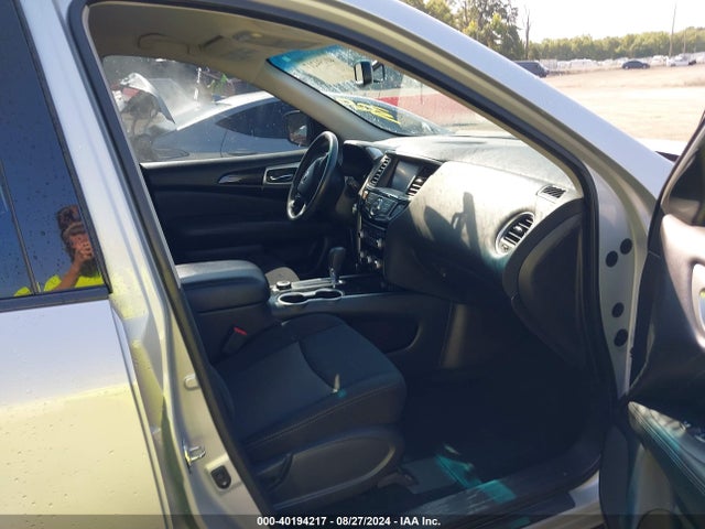Nissan Pathfinder Sv 2018 5N1DR2MM8JC662095 Image 5